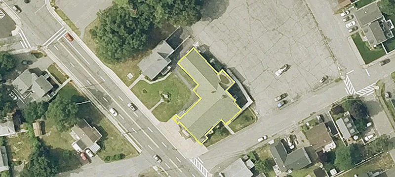 Retail Space Available For Rent