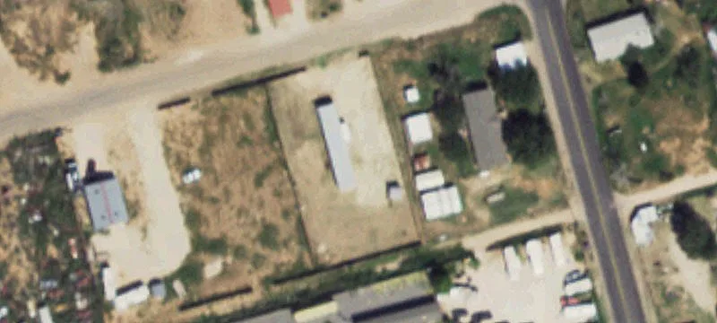 Spacious Land with 30'x40' Shop