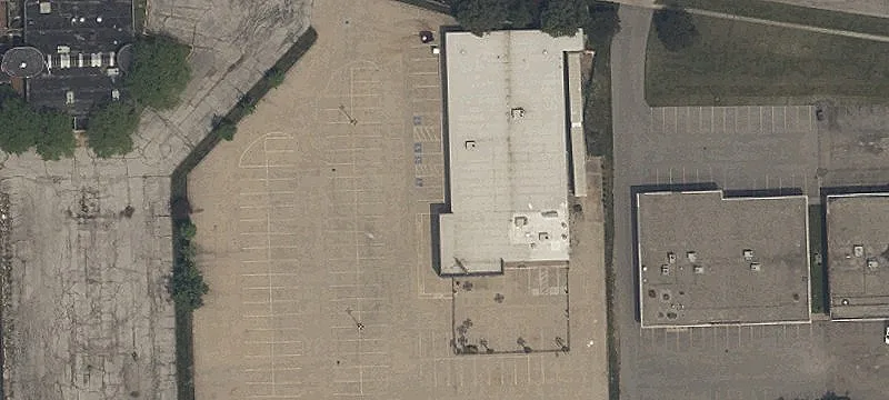Freestanding Commercial Building in Toledo