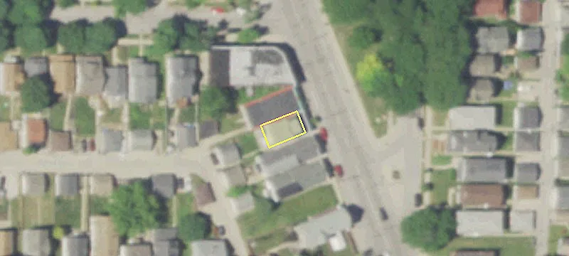 Mixed-Use Property on Kinnickinnic Avenue