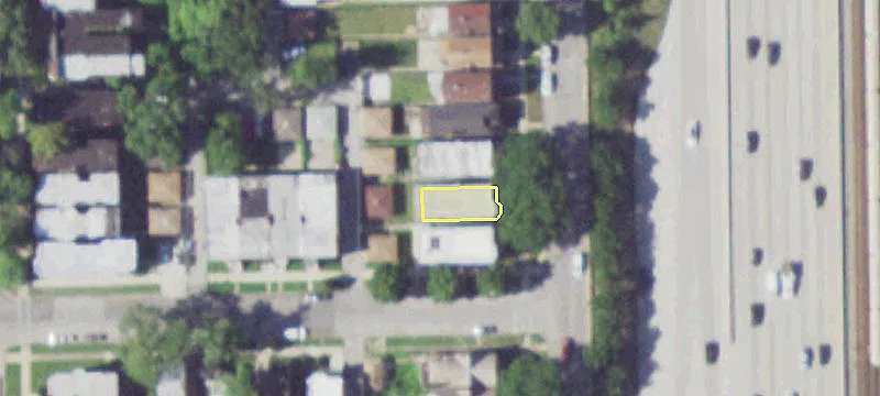 Chicago Two-Unit Building For Sale
