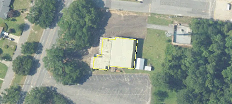 8,500 SF Building on 1.5 AC