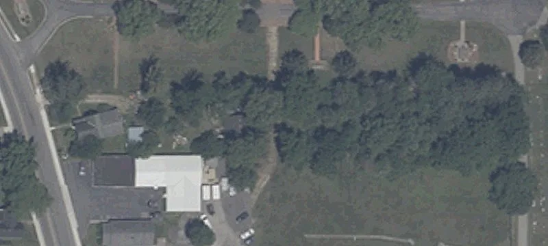 Dual-Zoned Live-Work Opportunity