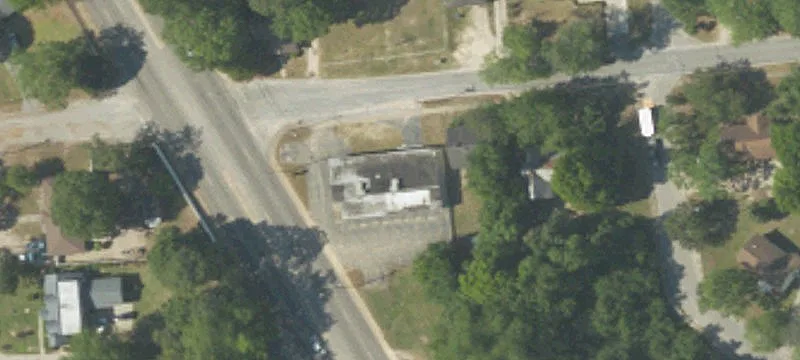 Versatile Commercial Building For Sale