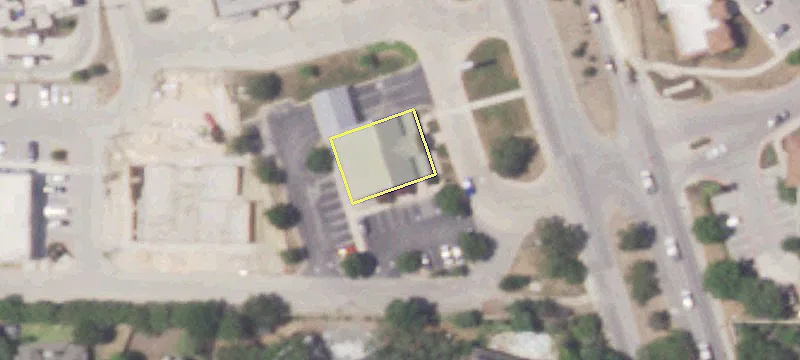 Adaptable Retail/Office Property on Huebner