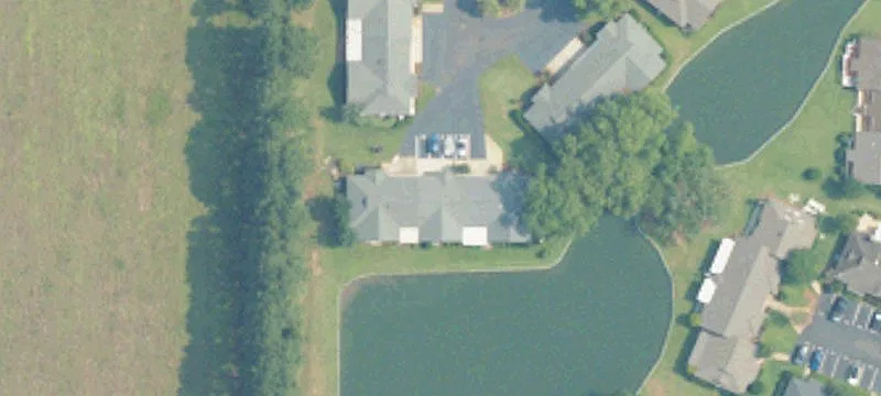 Lakefront Villa in Glenlakes Golf