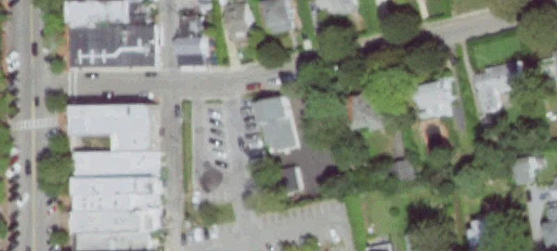 Southampton Village Commercial Building