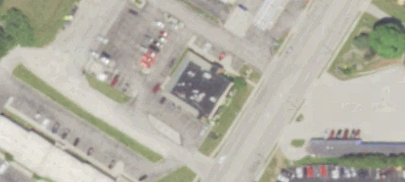 Retail Property on 0.81 Acres