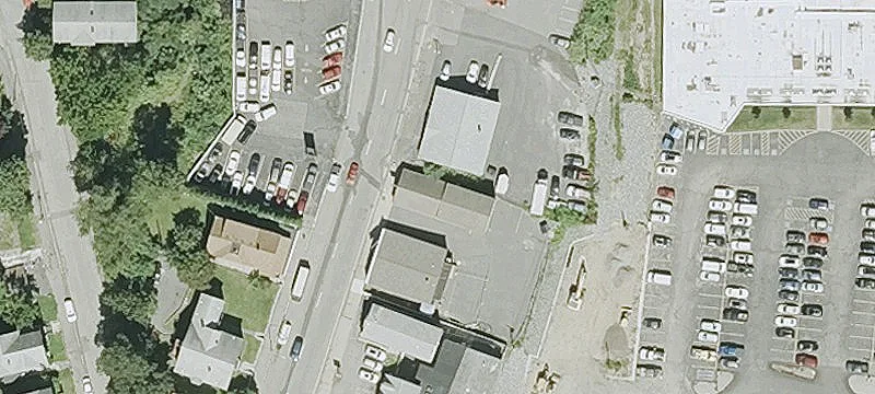 Versatile Commercial Building in Worcester