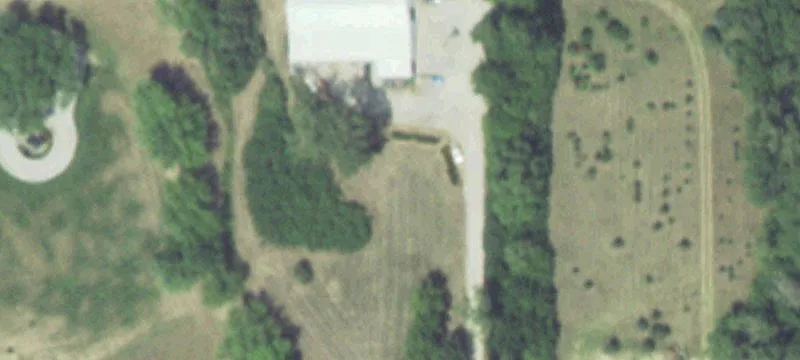 Industrial Building on 2.20 Acres