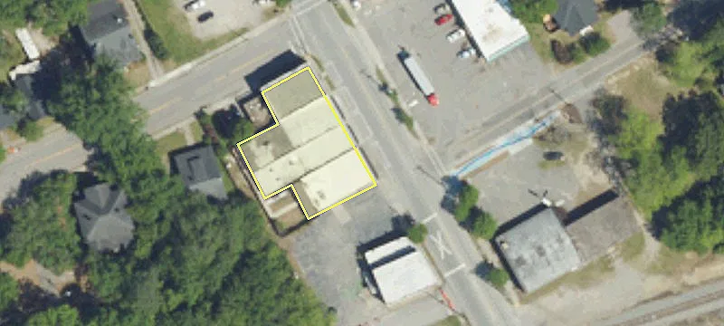 Retail Space in River Arts