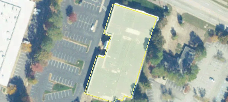 Landmark Building in Oyster Point