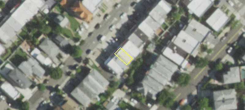 Sunnyside Multifamily 6-Unit Walk-Up