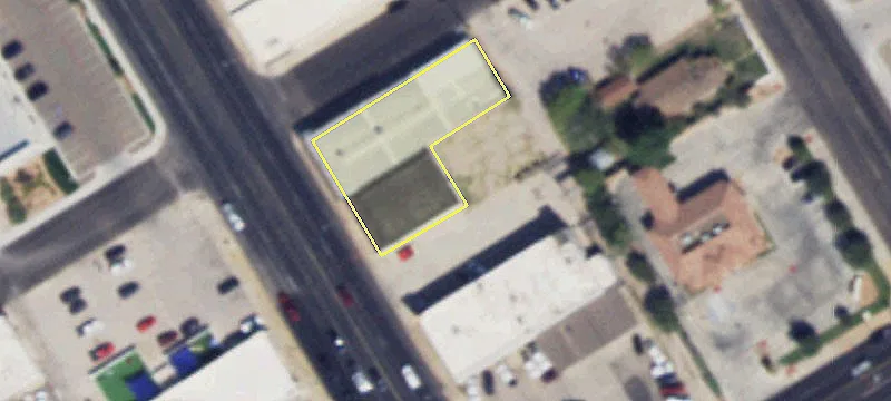 Versatile Warehouse on Large Lot
