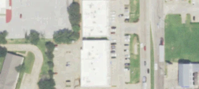 Retail Space in Busy Center