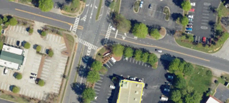 Retail Space in Prime Location