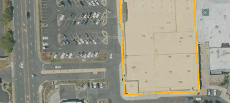 Sprouts-Anchored Shopping Center For Sale