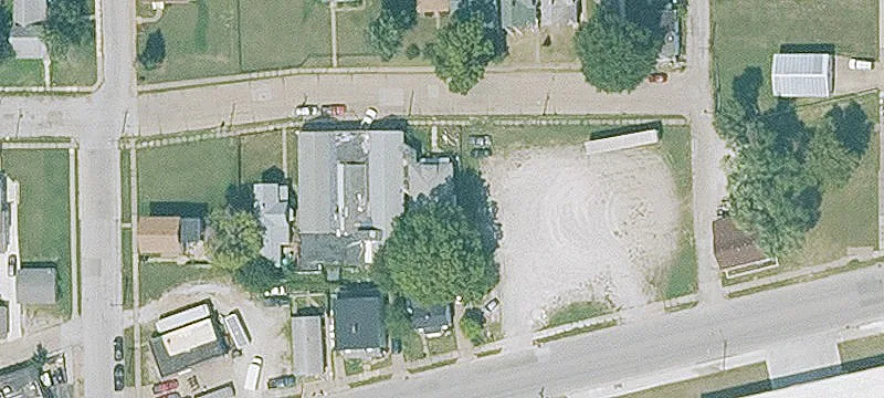 7,678 SF Warehouse For Sale