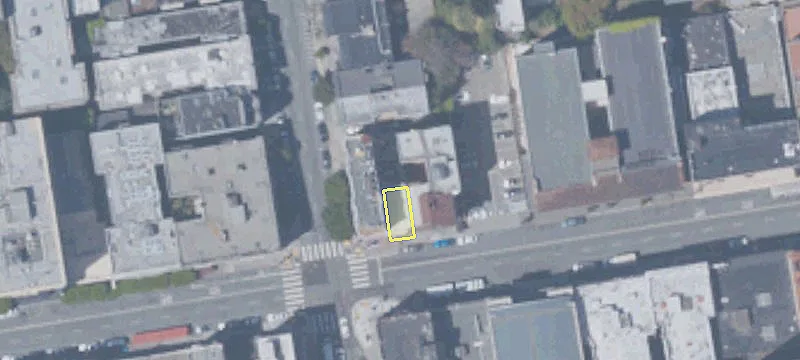 Mixed-Use Building in Lower Nob Hill