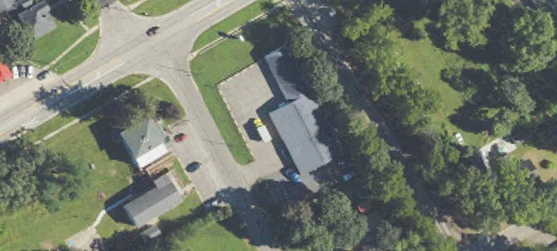 High Visibility Commercial Space