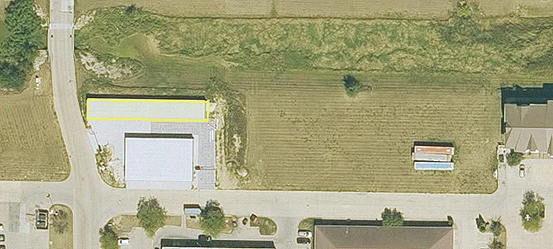 Development Ground in Retail Corridor