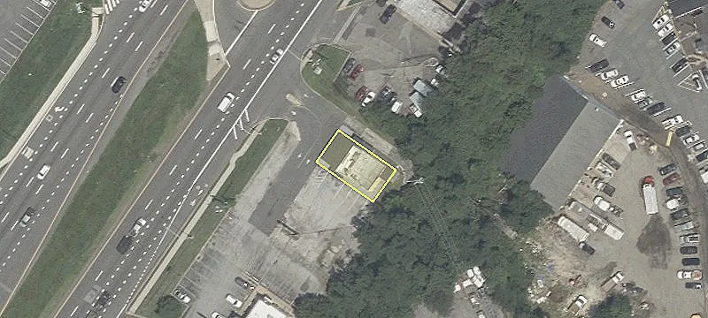 Prime Commercial Land on Dupont Highway