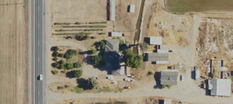 Hanford Farmland with Development Potential