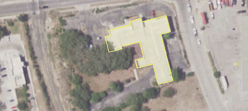 Freestanding Office Building on Loop 1604