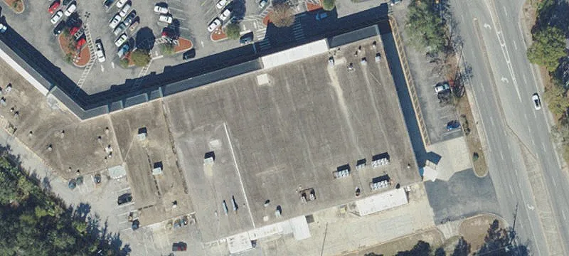 Retail Space Available For Rent