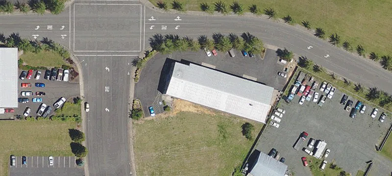 Industrial Manufacturing/Warehouse Facility For Sale