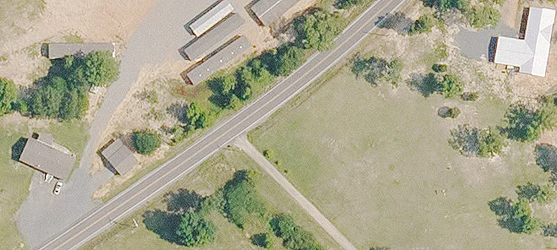 Calhoun Land with Shop