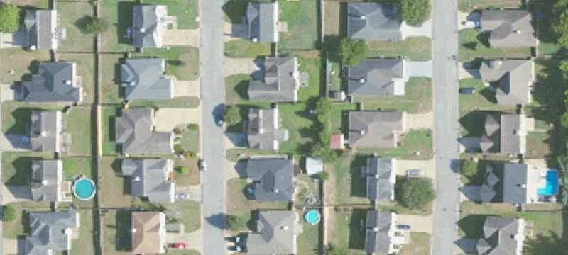 Versatile Commercial Building Opportunity