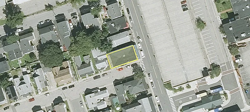 Prime Retail Space Available