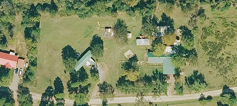 Industrial Property with Two Shop