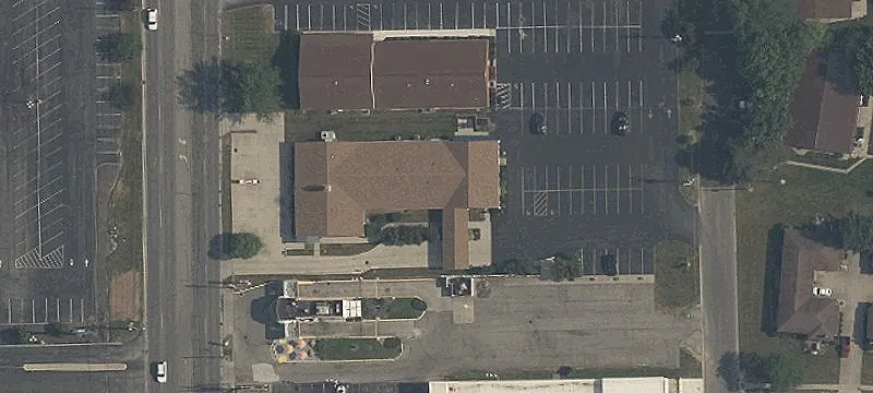 Retail Center on North Cable