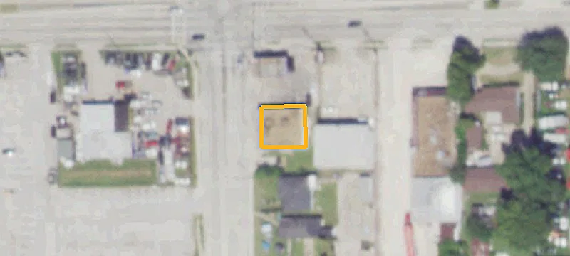 Freestanding Building on High-Visibility Corner