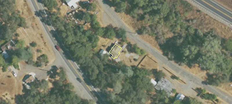 Commercial Land in Mariposa