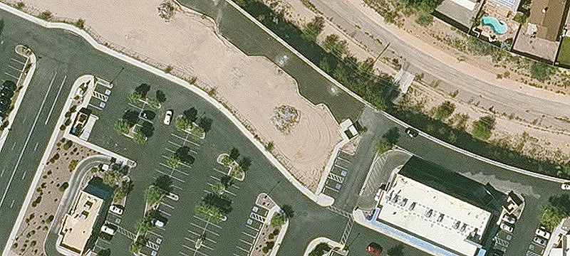 Retail Center in Rita Ranch