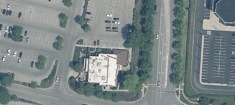 Former Restaurant Near Easton Center