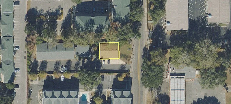 Multifamily Redevelopment Opportunity Near FSU