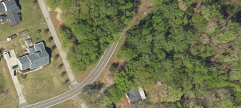Commercial Land in Growing Area