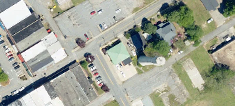 Belton Commercial Building For Sale