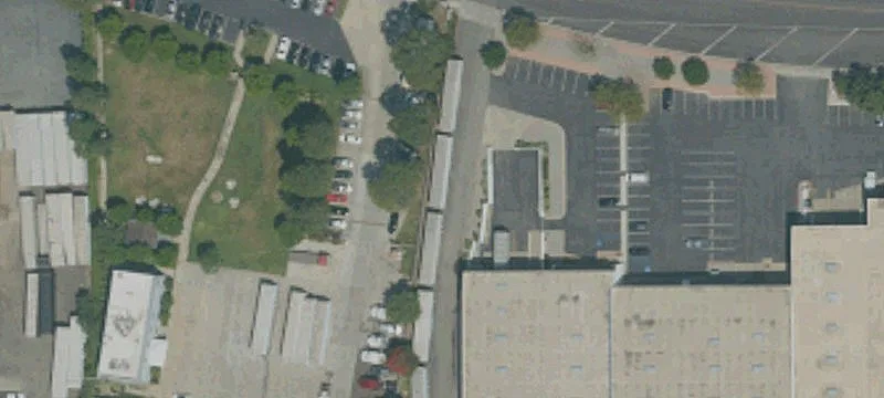 Modernized Industrial Unit For Lease