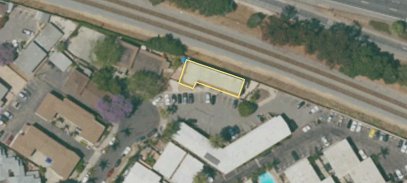 Santa Barbara Six-Unit Apartment Building
