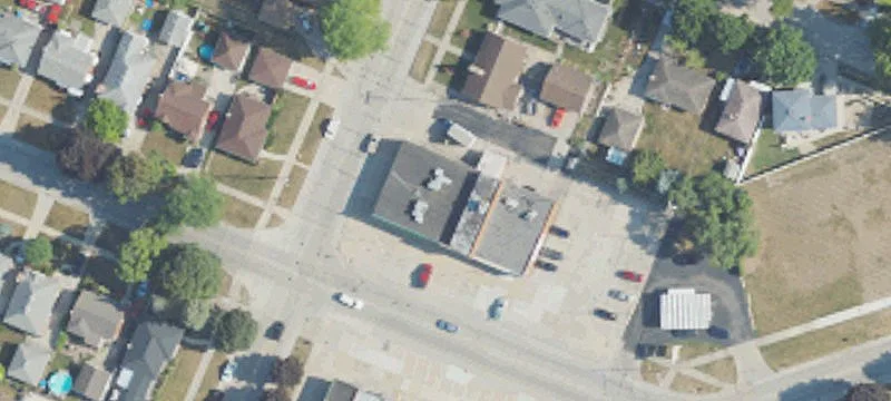 Updated Super Market Building For Sale