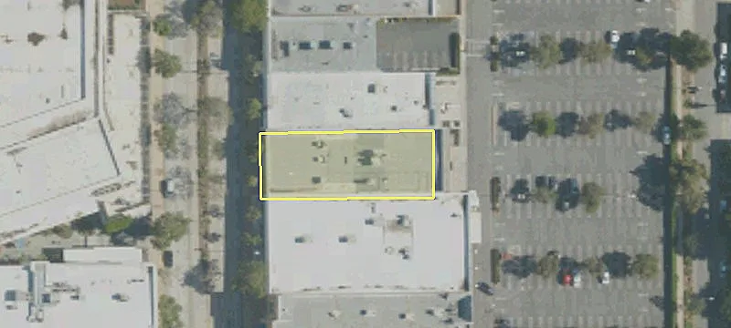 Retail Space in South Lake