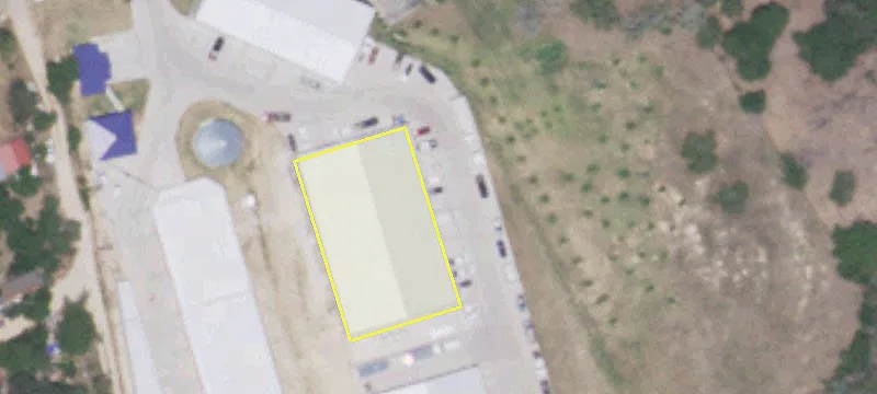 Circle Drive Commercial Property Available
