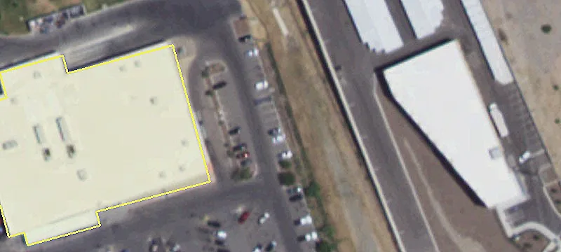 Commercial Property Available For Rent