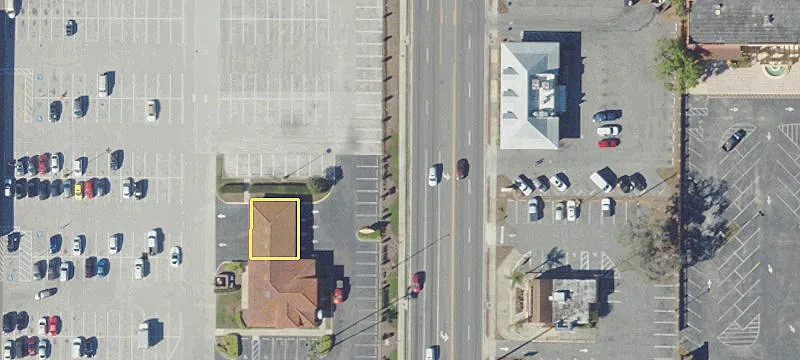 Retail Space in Leesburg, FL