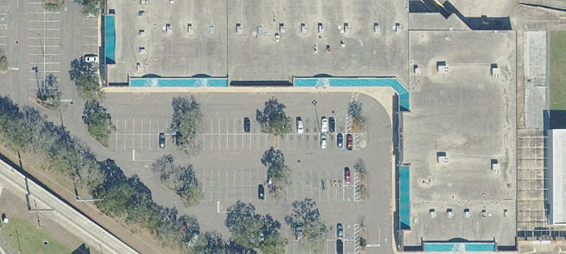 Retail Space in St. Petersburg